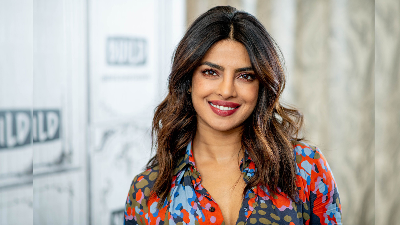 ‘অহংকারই পতন’, ক্যারিয়ারের কোন সিদ্ধান্তের কথা জানালেন প্রিয়াঙ্কা