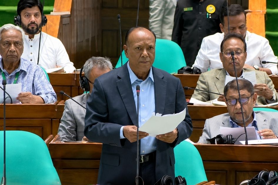 জলবায়ু ঝুঁকিতে বিশ্বে ১৩তম বাংলাদেশ: পরিবেশমন্ত্রী